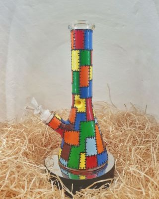 Široká nabídka bongů skladem ✅️ Běž to omrknout k nám na eshop nebo se zastav osobně za námi na obchod 🛒💨